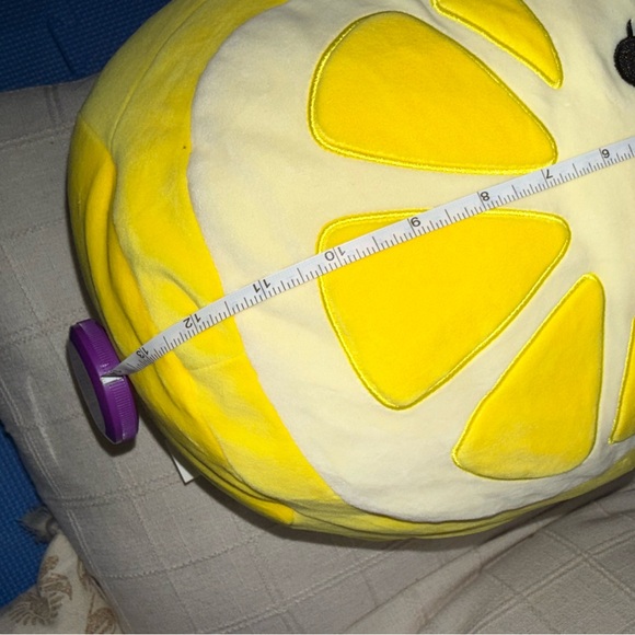 Leticia the Lemon Squishmallow - Picture 10 of 11